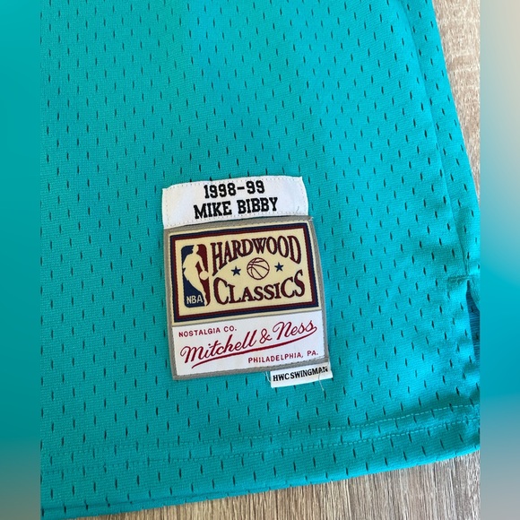 Classic NBA Jersey - Picture 3 of 5